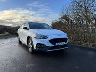 Ford Focus Active Kombi 1.0 EcoBoost, 125hk + vinterdäck