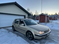 Volkswagen Golf 5-dörrar 1.6 Euro 4