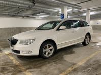 Skoda Superb Kombi 2.0 TDI 4x4 Elegance Euro 5