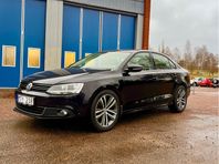 Volkswagen Jetta 1.6 TDI BMT GT få ägare!