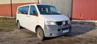 VW Shuttle T30 2.5 TDI 9-sits