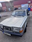 Volvo 244 240 4-door 2.3 GL