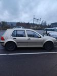 Volkswagen Golf 5-dörrar 1.6 Euro 4 2002