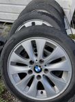 BMW Orginalfälgar 16 tum med Goodyear vinterdäck