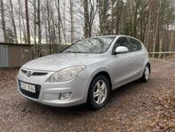 Hyundai i30 2.0 Nybesiktad 