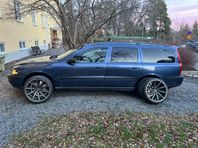 Volvo v70 2,5t AWD nybesiktigad 