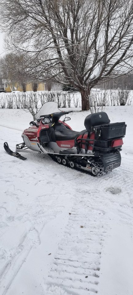 ski-doo grand touring 600 se 03