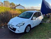 Renault Clio 5-dörrars Halvkombi 1.2 TCe Euro 5