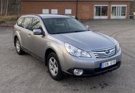 Subaru Outback 2.5 4WD Lineart Business aut drag familjeägd