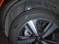 Nästan ny sommardäck Hankook 235/55 R19 Ventus S1 evo³ SUV