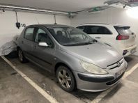 Peugeot 307 5-dörrar 2.0 XS Nybes Lågmil