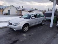 Subaru Outback 2.5 4WD