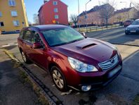 Subaru Outback 2.0 4WD