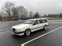 VOLVO 945 TURBO A-TRAKTOR 