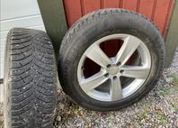 Dubbdäck Michelin X-ICE North 4 (235/60 R17)