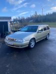 Volvo V70 2.5 T