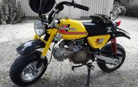 Honda Z50 Monkeybike