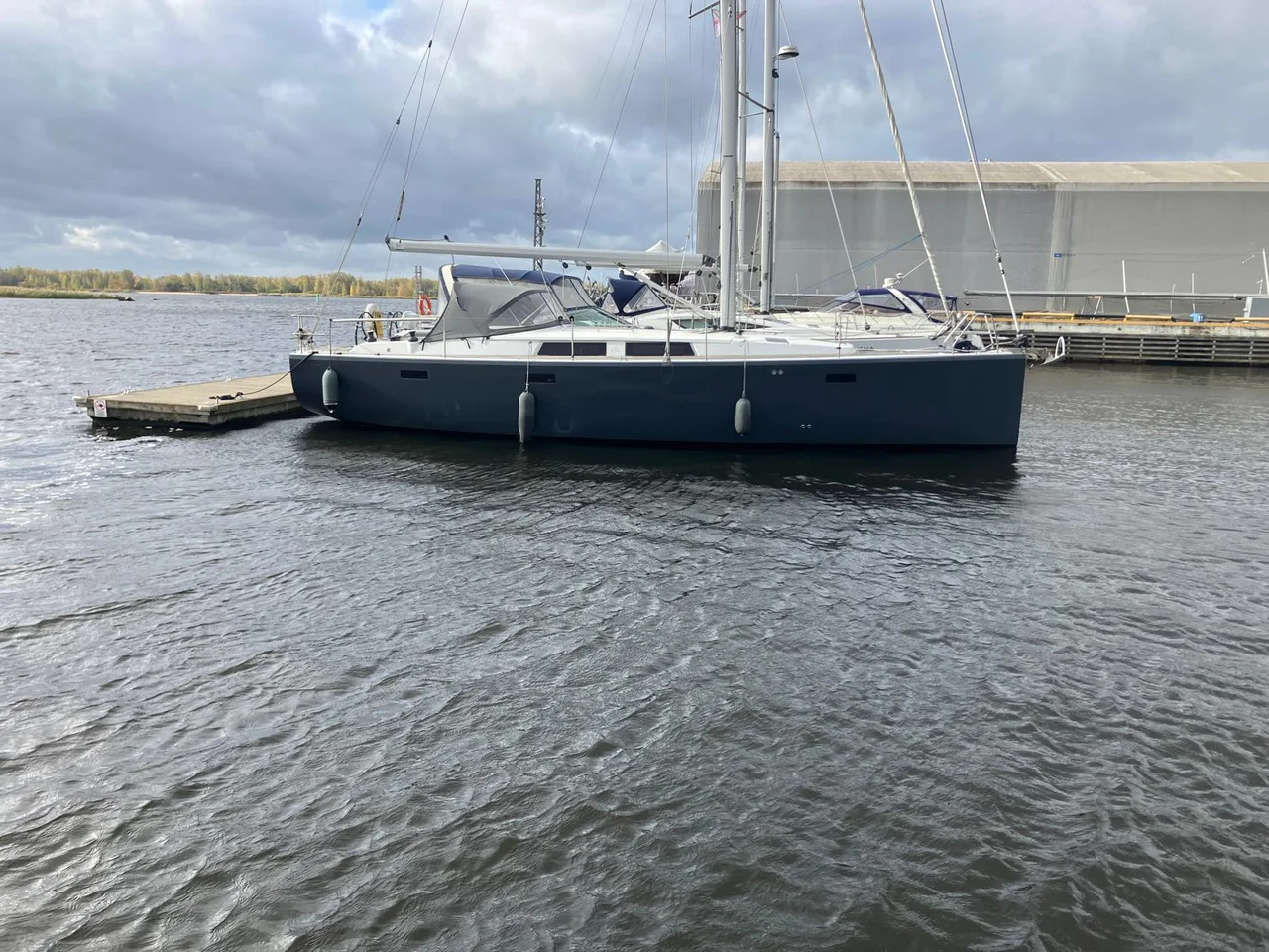 Segelbåt Hanse 415 2015 refit 2022 image