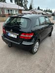 Mercedes-Benz B 180 Autotronic Euro 5, Sport, dragkrog