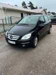 Mercedes-Benz B 180 Autotronic Euro 5, Sport, dragkrog