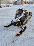 Ski-doo Renegade REV-XP 2009