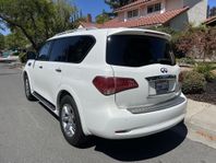 Infiniti QX56 (unik 1-ägare)