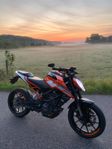 KTM Duke 125