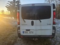 Renault trafic Skåpbil 2.9t 2.5 dCi Quickshift Euro 4