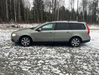 A-traktor Volvo V70 fas 2 årsmodell 2008