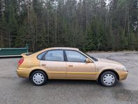 Toyota Corolla Liftback 1.6 VVT-i