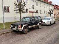 Jeep Cherokee 5-dörrar 4.0 4WD