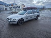 Volvo V70 2.4 nybesiktigad till 2026