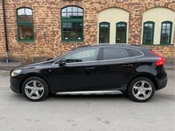 Volvo V40 Cross Country D2 120hk Ocean Race se utrustningen 