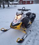 Ski Doo mxz 600 xrs e-tec