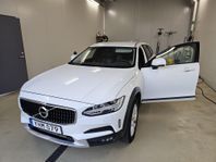 Volvo V90 Cross Country D5 Polisbil