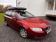 Volvo V70 D3 5-cyl, auto Momentum, drag, 2 ägare, välservad