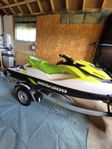 SEA-DOO GTI 130 SE + SEA-DOO Big One Släpvagn