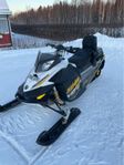 Ski-doo Renegade 600 -09