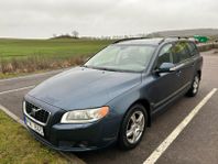 Volvo V70 2.0 Flexifuel Ny besiktad och skattad 