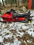 Delar till Ski-Doo Formula Z 670