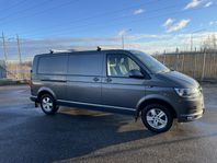 Volkswagen Transporter  2.0 TDI Aut, lång med inredning. 