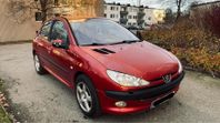 Peugeot 206  5-dörrar 1.6 TipTronic XT, 109hk, 2005  AUTOMAT