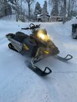 Skidoo Renegade 600 sdi -08