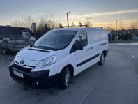 Toyota ProAce Skåpbil 2016 D-4D Euro 5 lågmil 