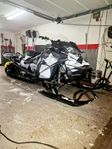 Ski-Doo Summit X 850