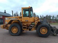 Volvo L90C 1999  - Endast 8603 tim