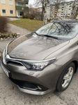 Toyota Auris Hybrid e-CVT Comfort,