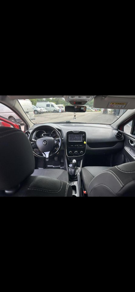 Renault Clio Sport Tourer 1.5...