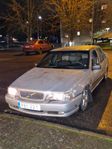 Volvo S70 2.4