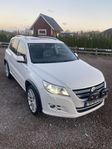 Vw Tiguan, R-Line 4-Motion, Panorama, Helskinn, 170hk, Dragk